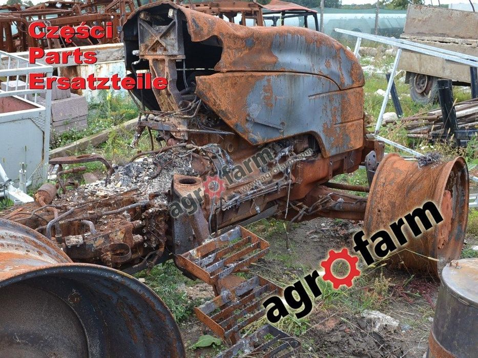 New Holland M135 części, skrzynia biegów, silnik