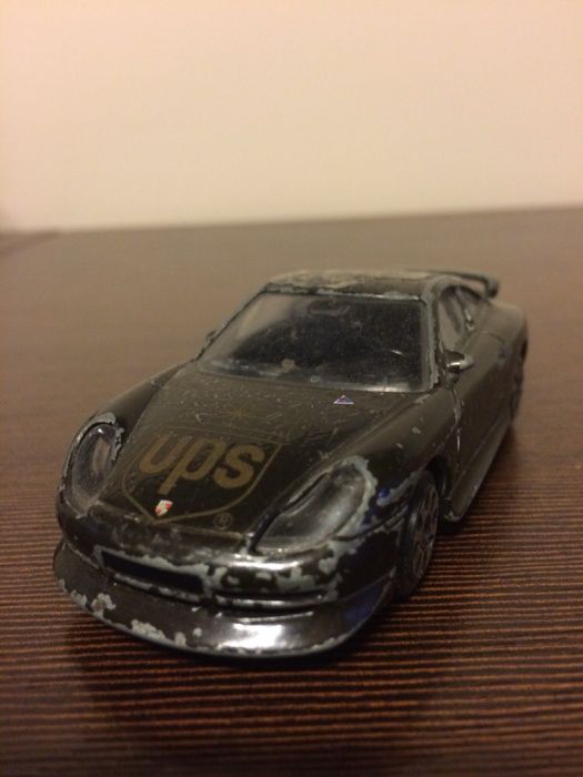 Porsche 911 Carrera Burago 1/43 model kolekcjonerski auto