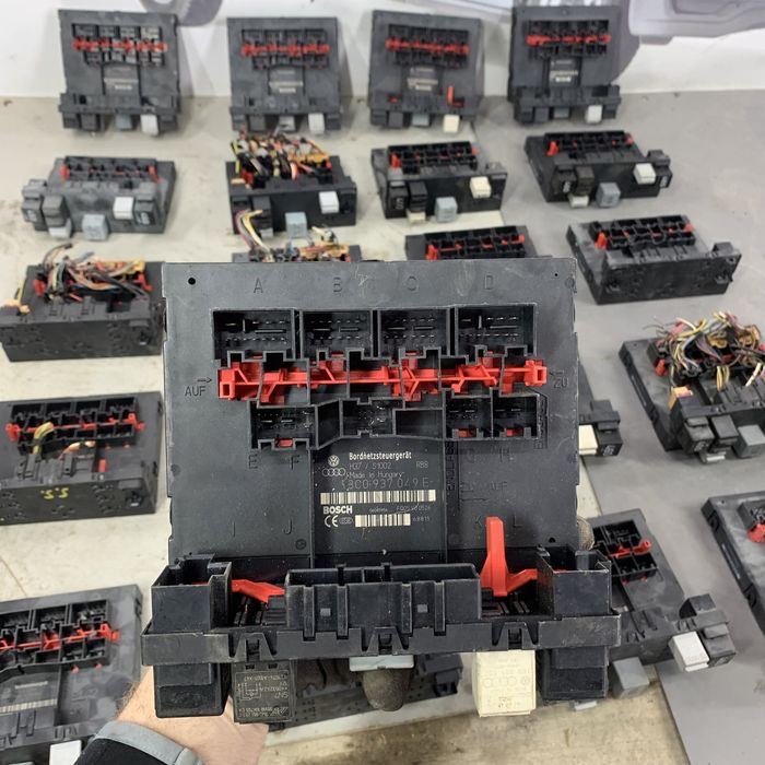 Блок комфорту Caddy Touran блок комфорта, бортовой сети, кадди тауран