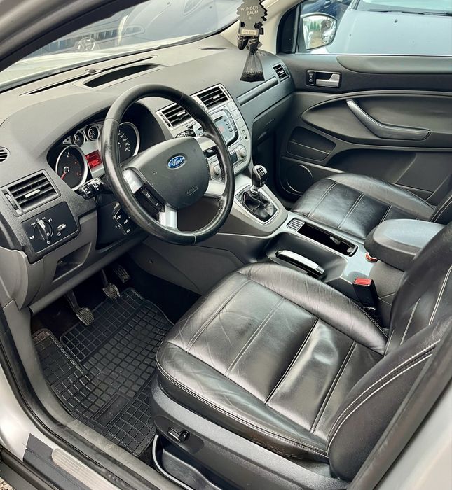 Ford Kuga 2.0 4x4 stan bardzo dobry najbogatsze wyposażenie transport