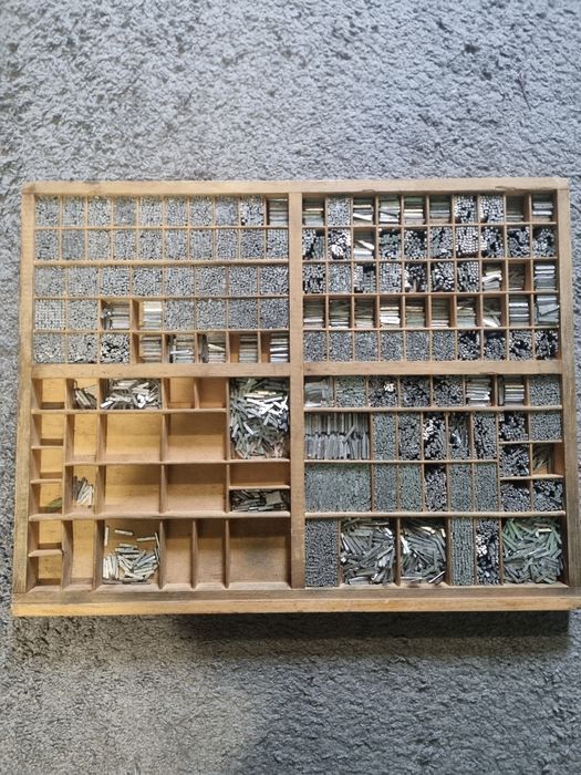 Czcionki drukarskie introligatorskie letterpress kaszta duża ilość