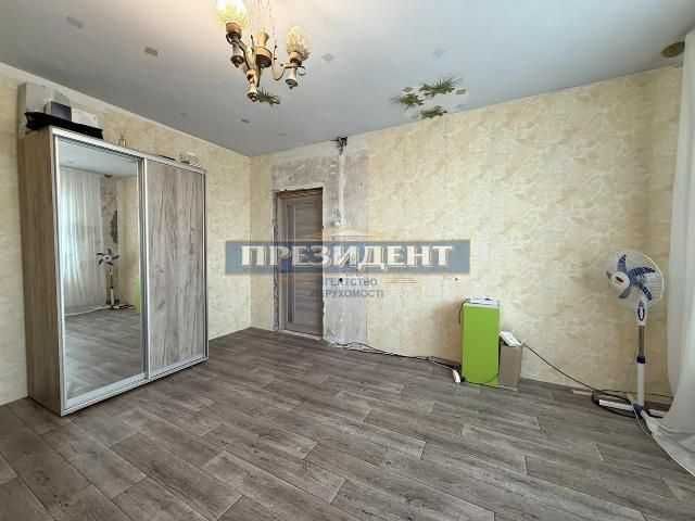 Продам 2 комнатную квартиру