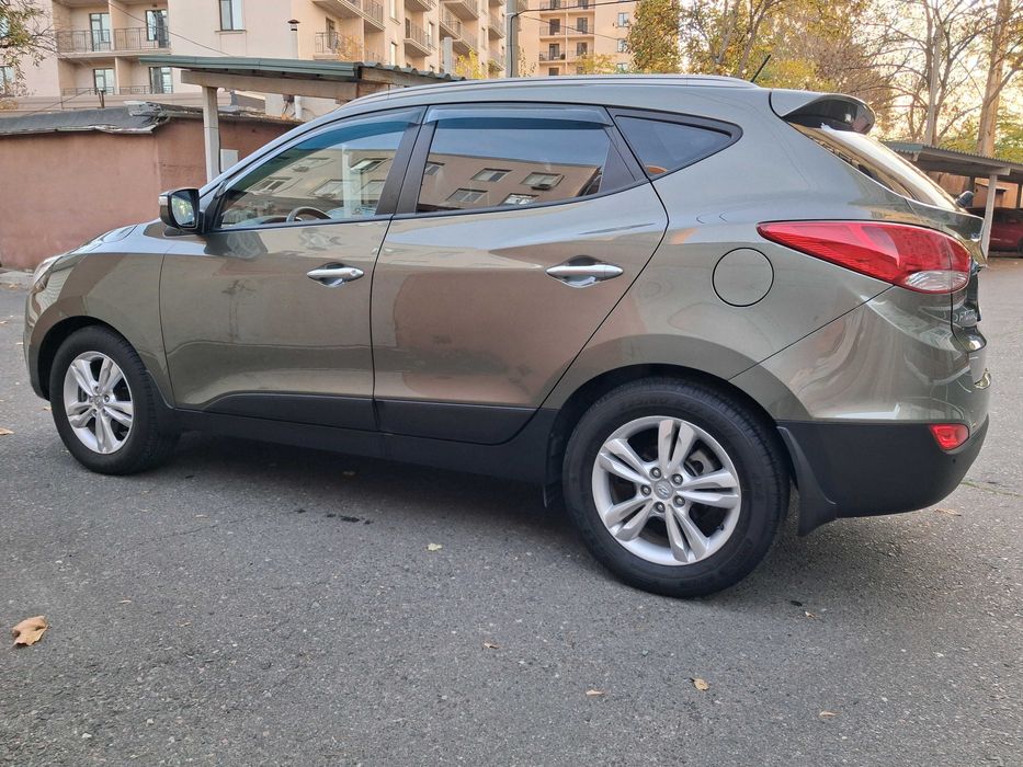 Продам Hyundai ix 35 в идеальном состоянии!
