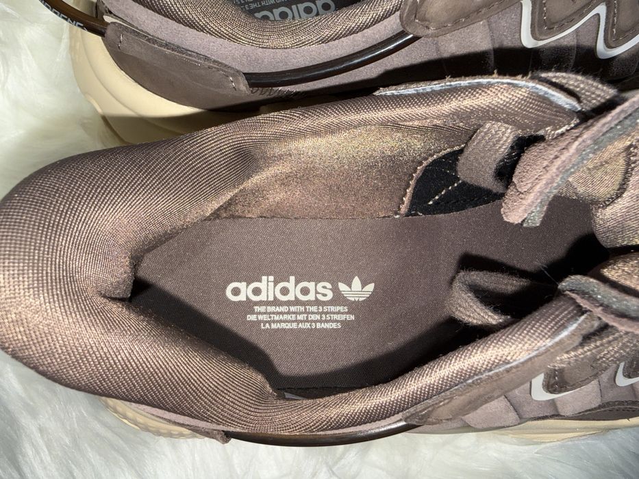 Кросівки жіночі ADIDAS OZWEEGO 39,5 Original