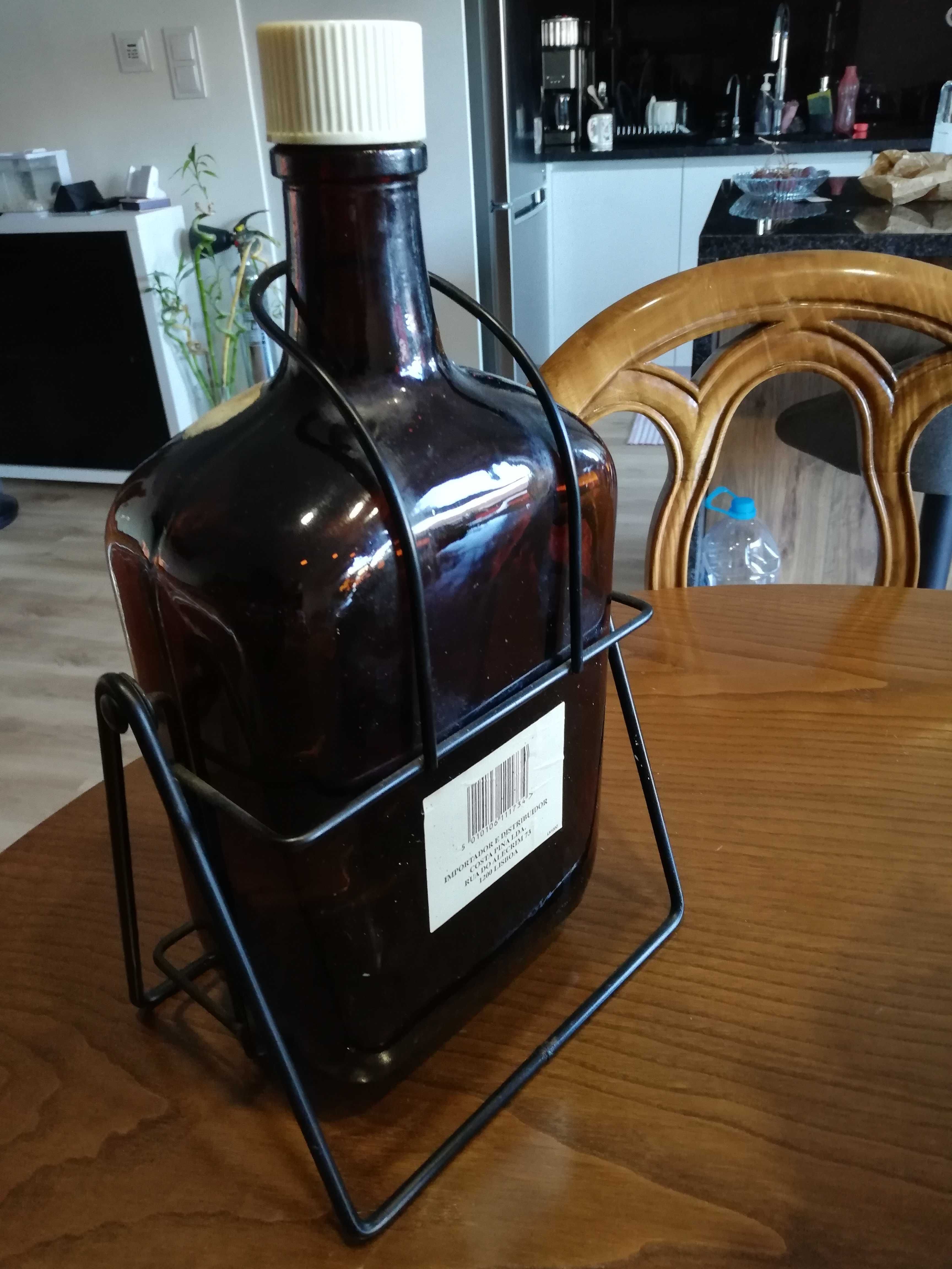 Garrafa de whisky vazia de 3litros com suporte