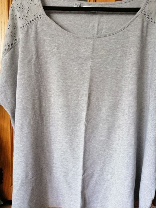 Bluzka duza nowa