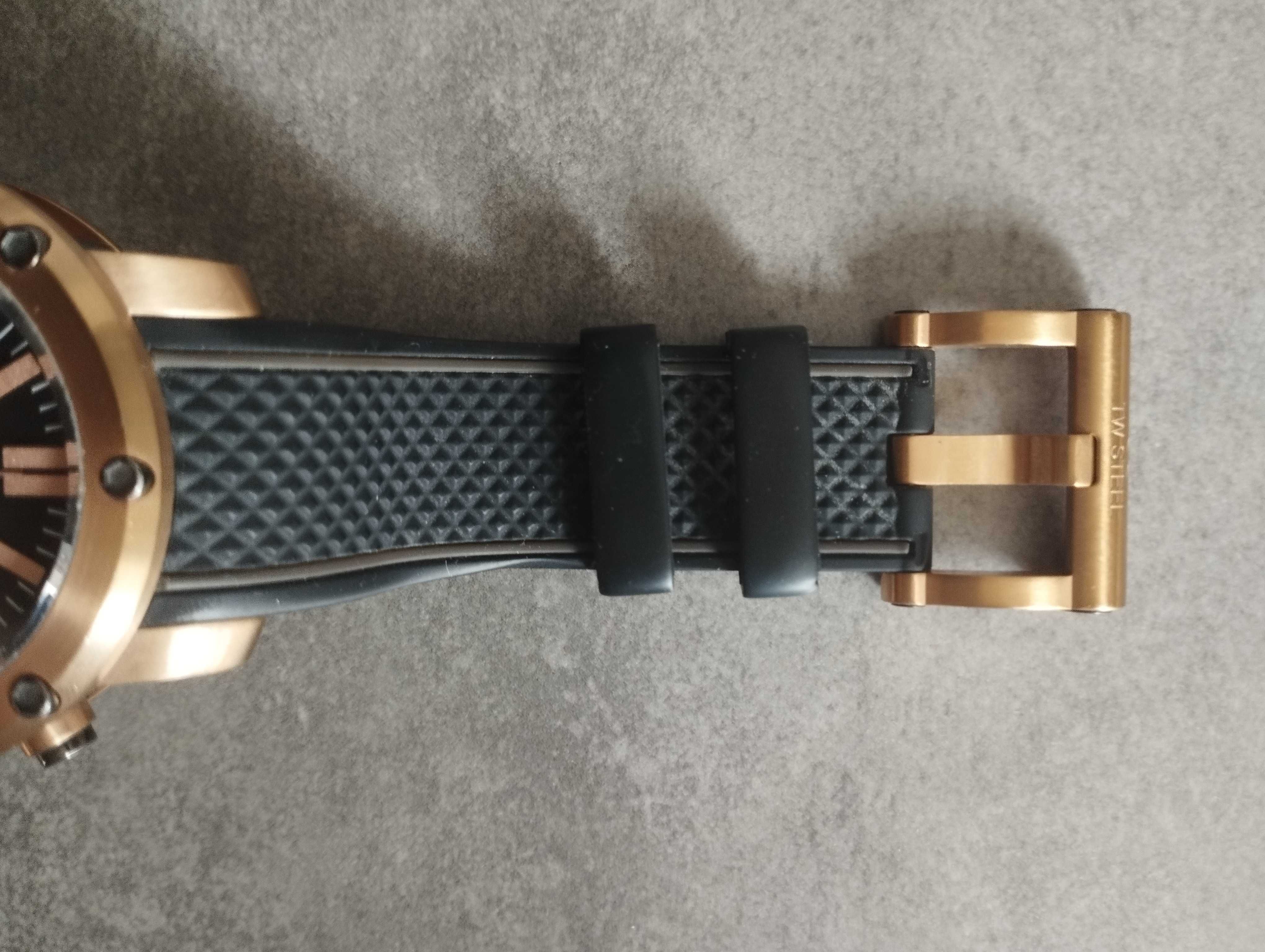 Zegarek TW Steel Ts5 G r a n d e u r Tech 48 mm 10 a t m