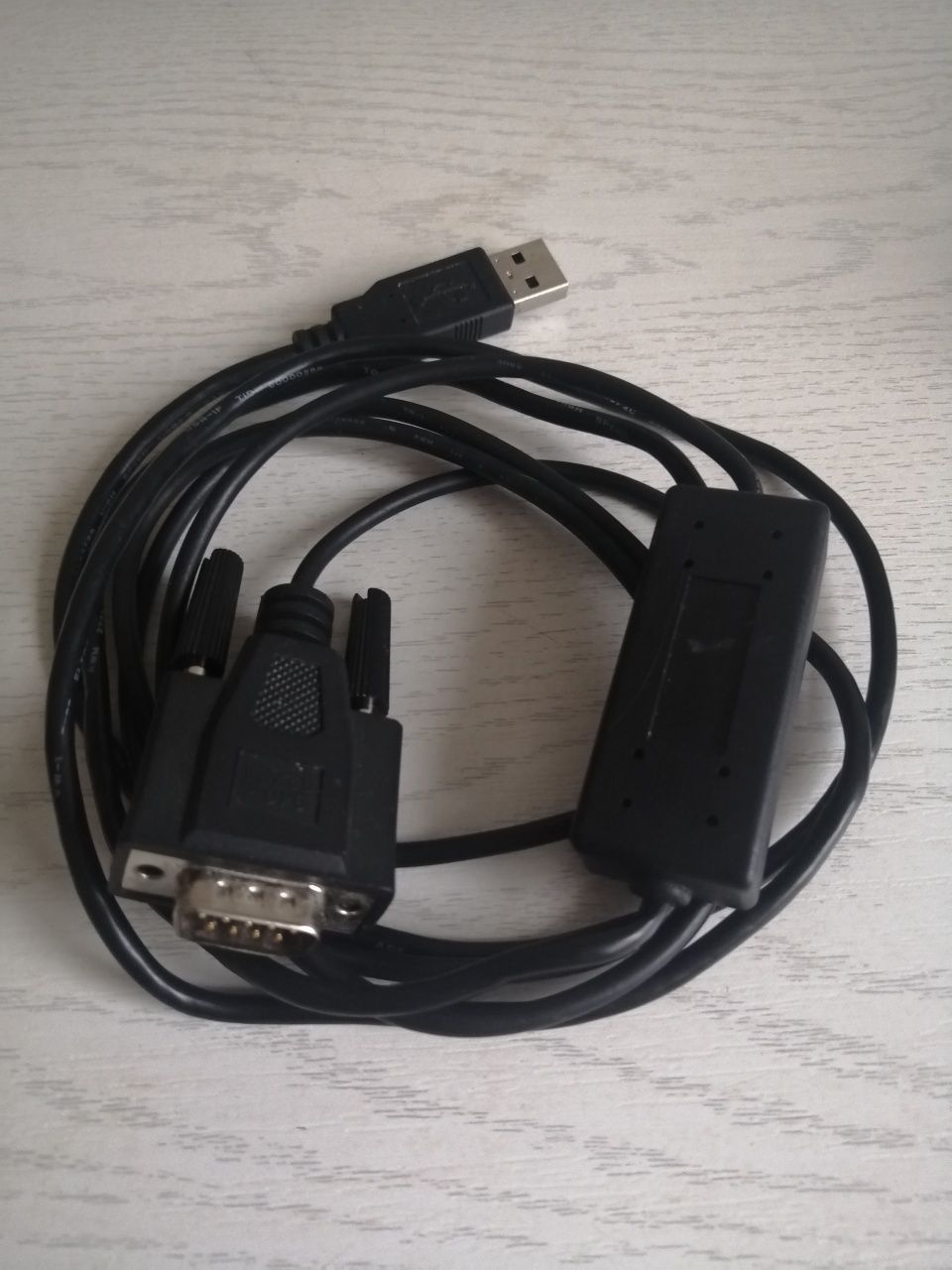 Кабеля VGA, RCA, AUX, TV, Mini-usb, Com-port