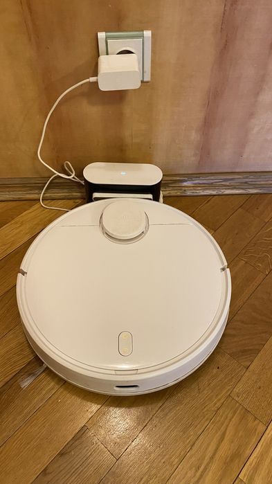 Чудовий Xiaomi Mi Robot Vacuum-Mop P