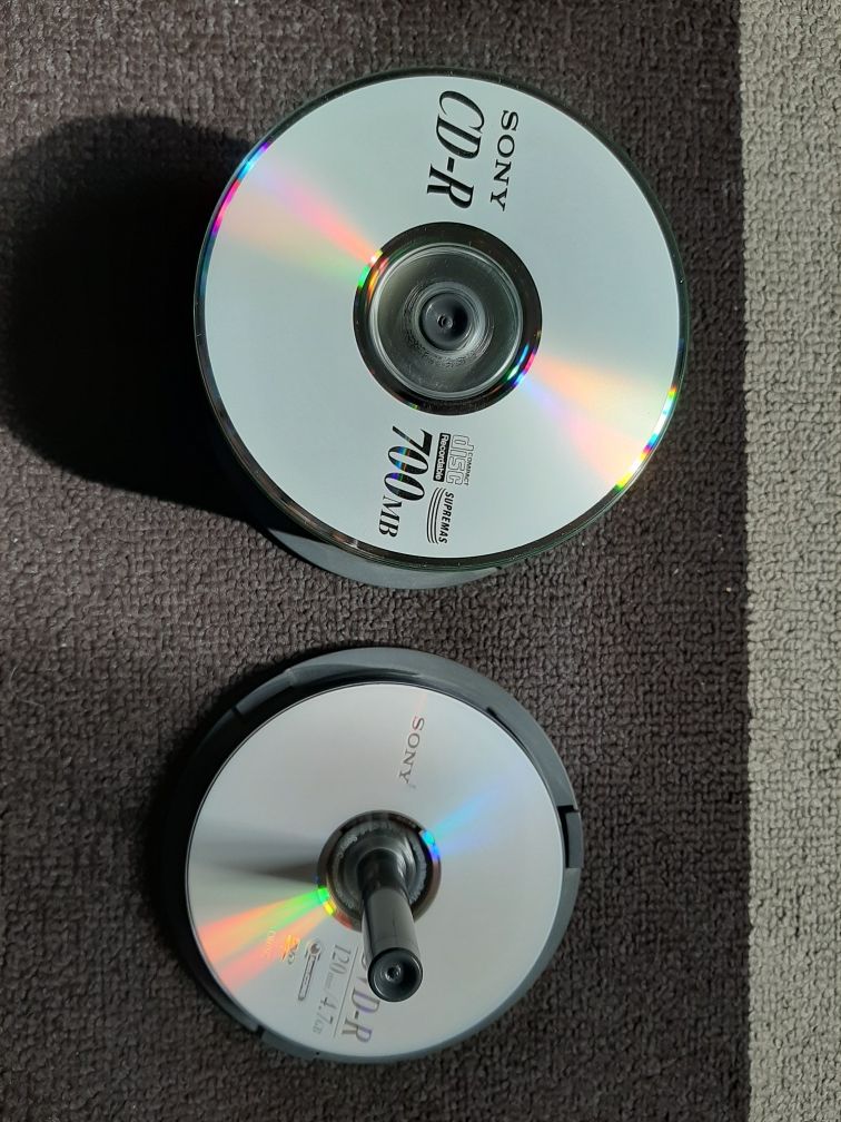 9 DVD-R Sony