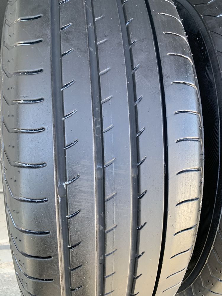 Шины летние 235/55/20 Yokohama Advan V105
