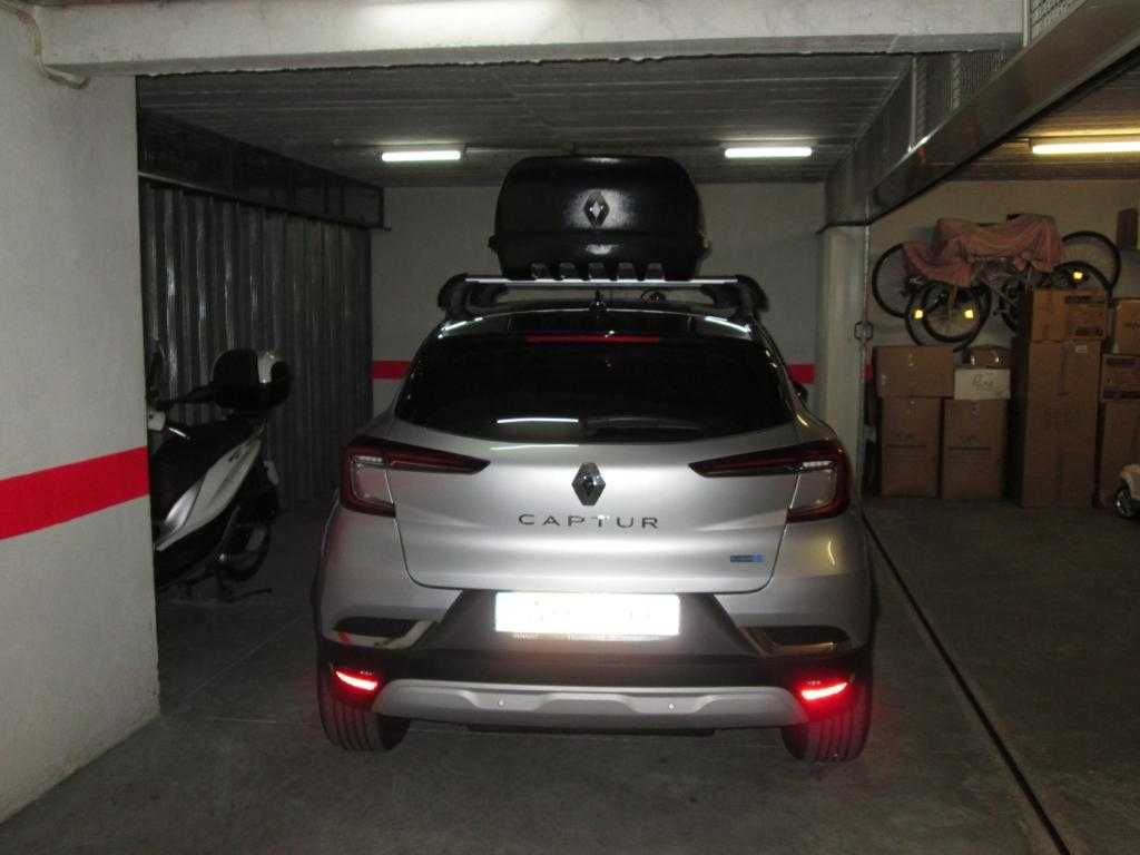 Bagageira e Barras de Tejadilho usado no Renault Kaptur Renault