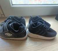 Adidasy orginalne 22 2sz