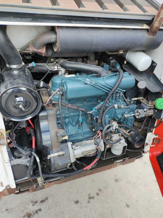 Фронтальний навантажувач Bobcat T190