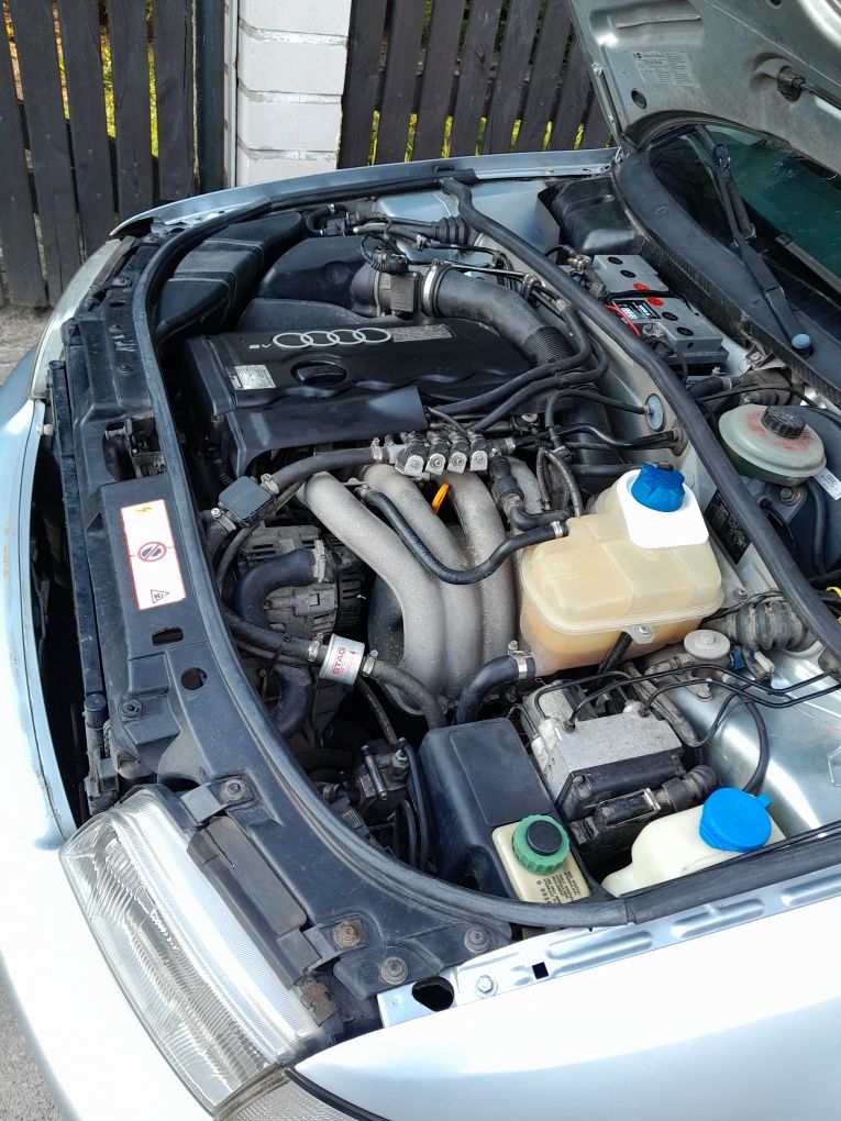 Audi a4b5 1.8 LPG hak