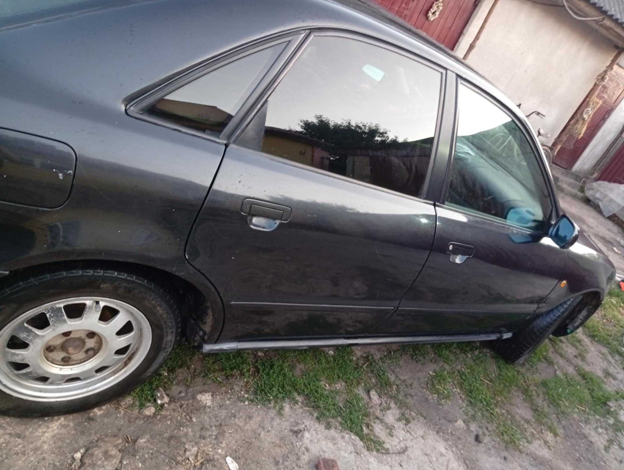 Автомобіль ауді А4 б5
