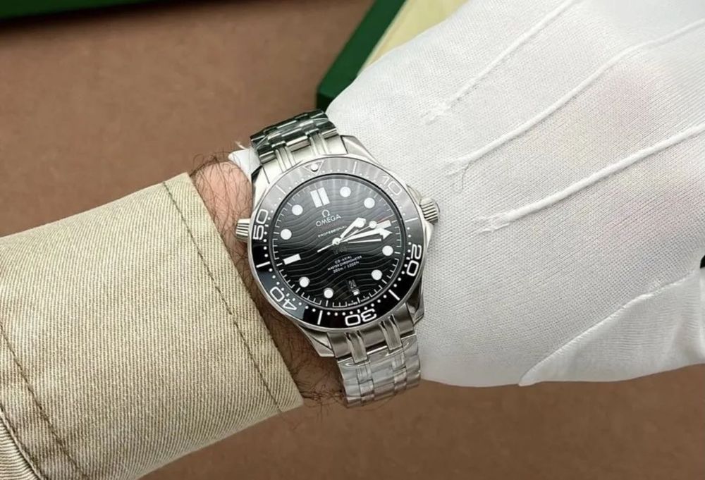 Годинник Omega Seamaster Black