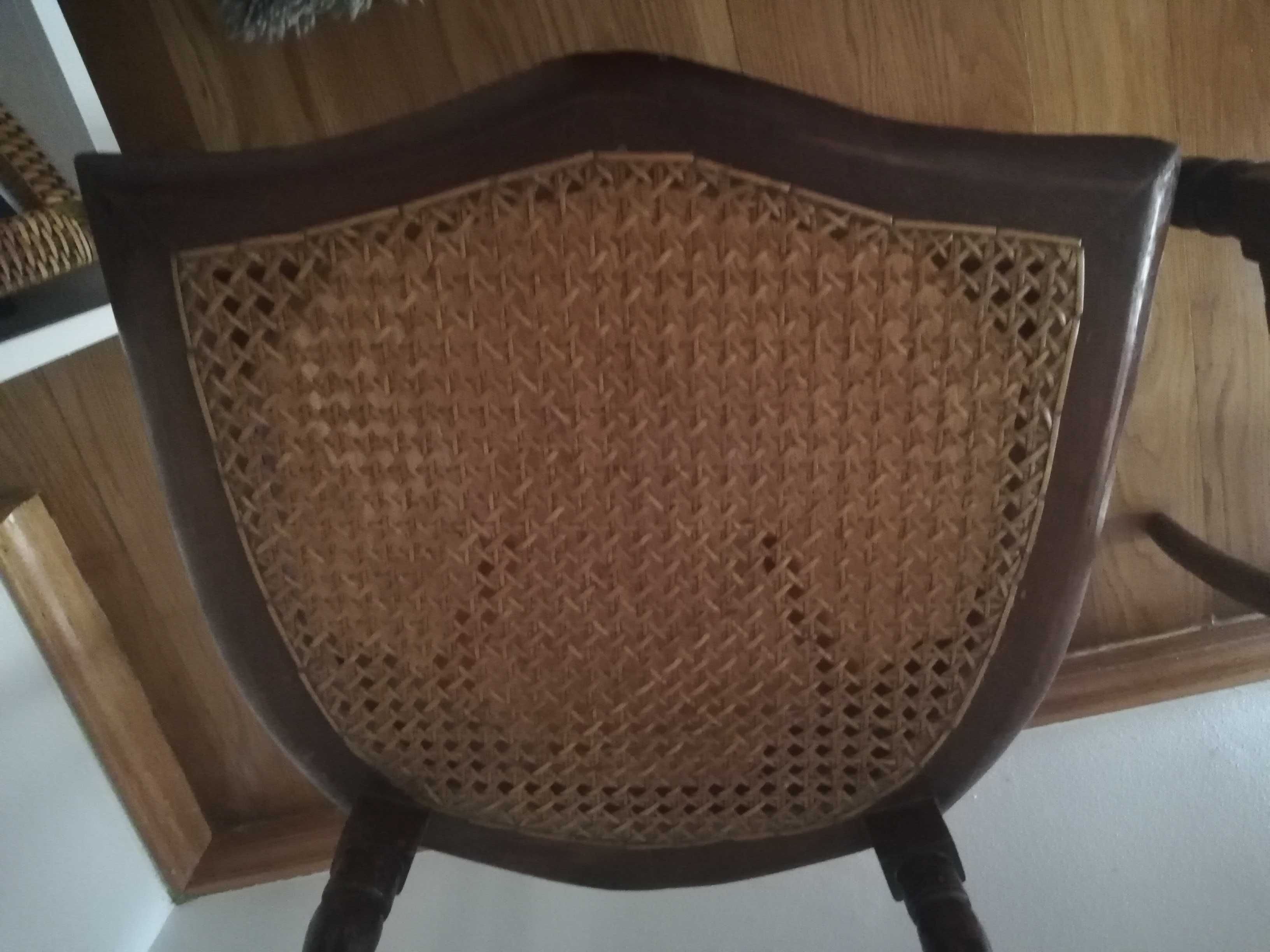 2 cadeiras românticas dos inícios do sec. XX, restauradas
