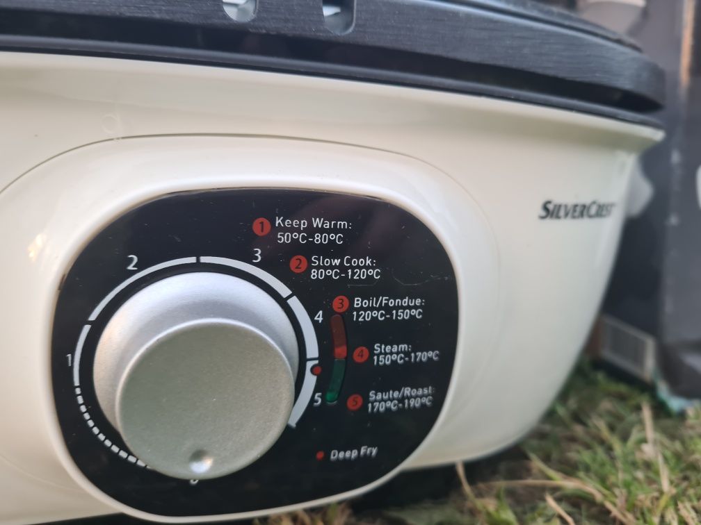 Multi cooker 1500W