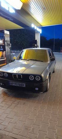 Продам BMW E30 M40B18