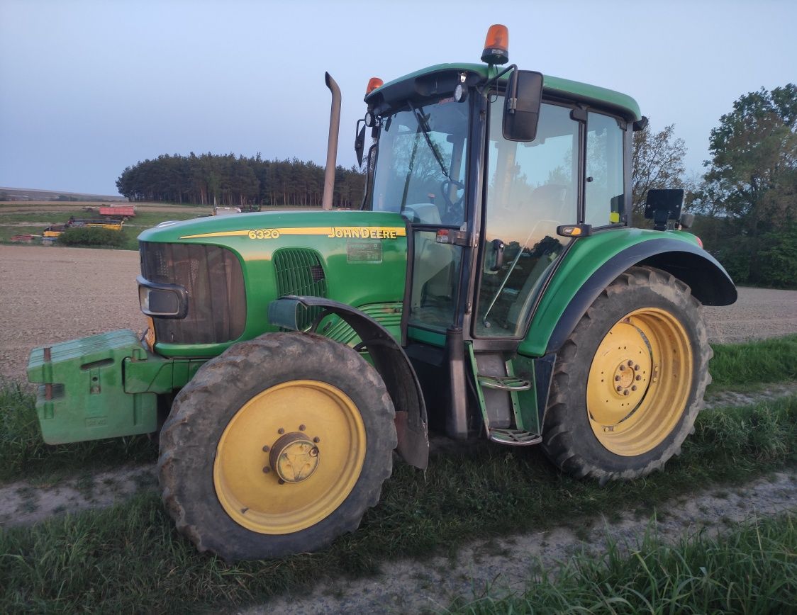 John Deere 6320 Power Quad wąskie koła