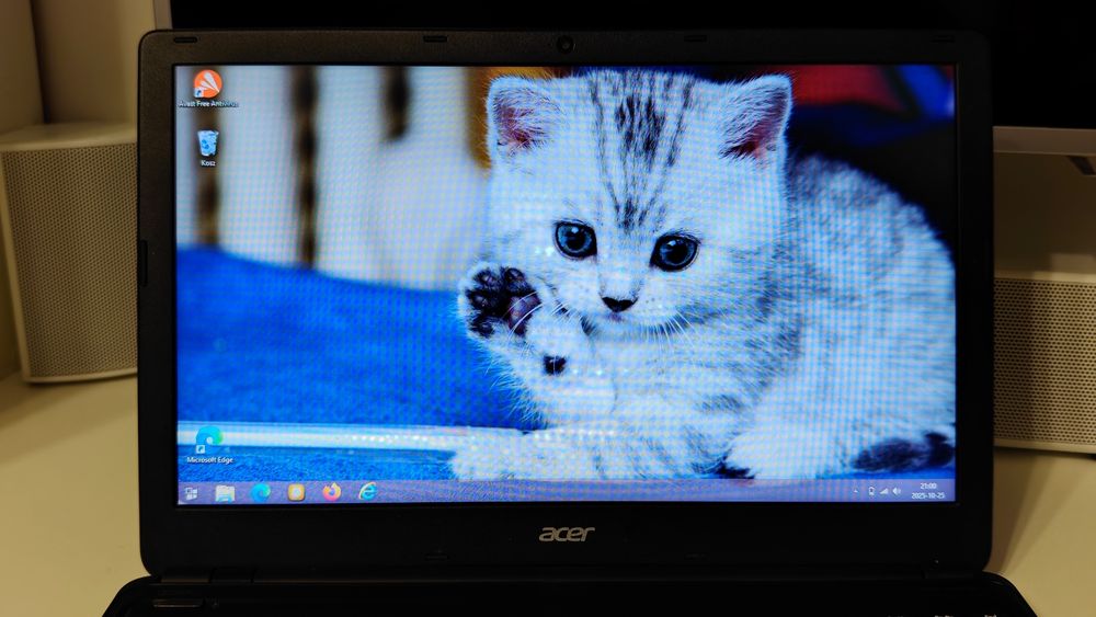 Laptop Acer Aspire V5-561G Intel Core i5 8 GB RAM dysk 450 GB nap. DVD