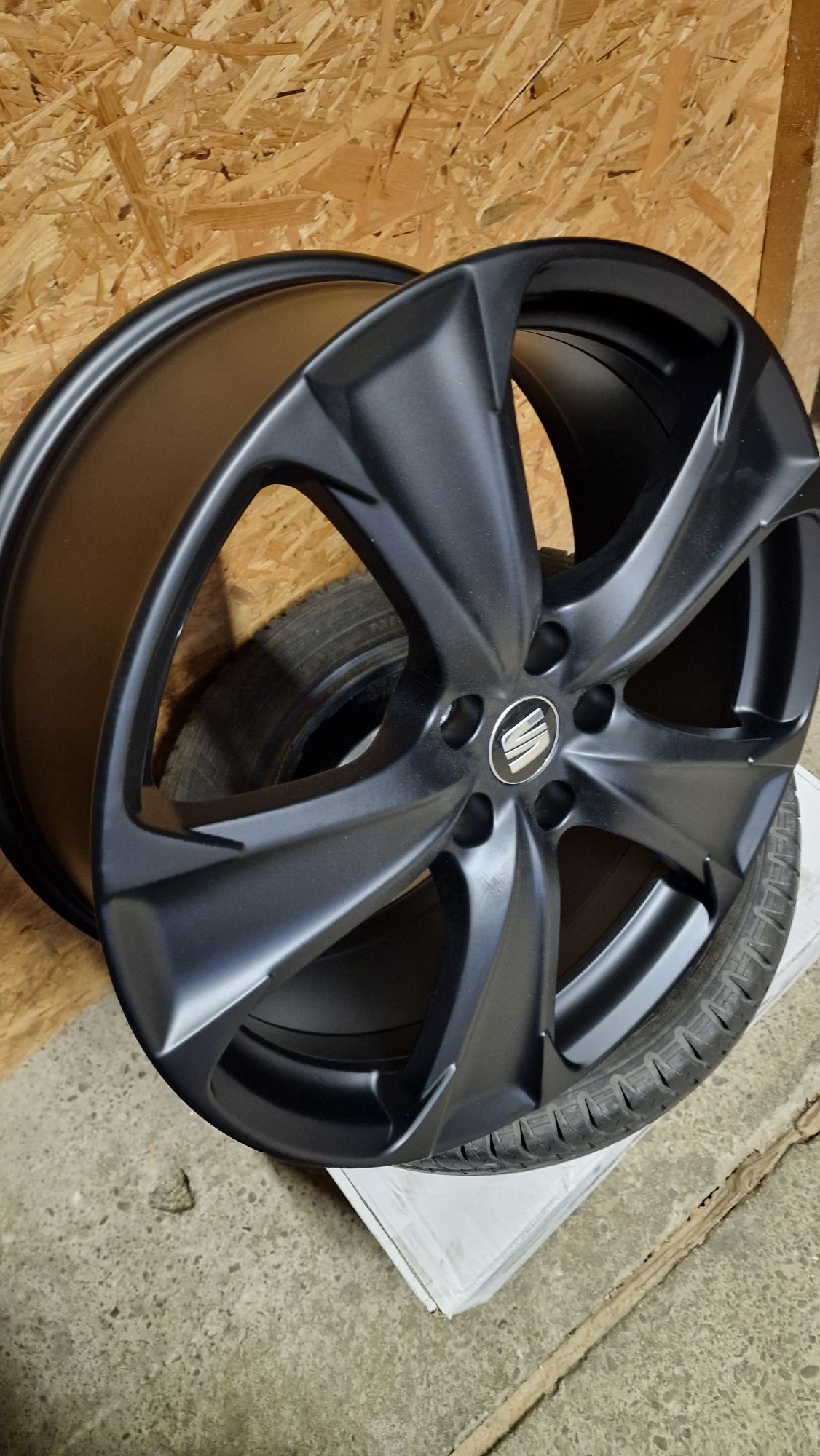 Oryginalne Felgi Seat Leon IV Cupra 8J 19" ET 49 5x112 4szt