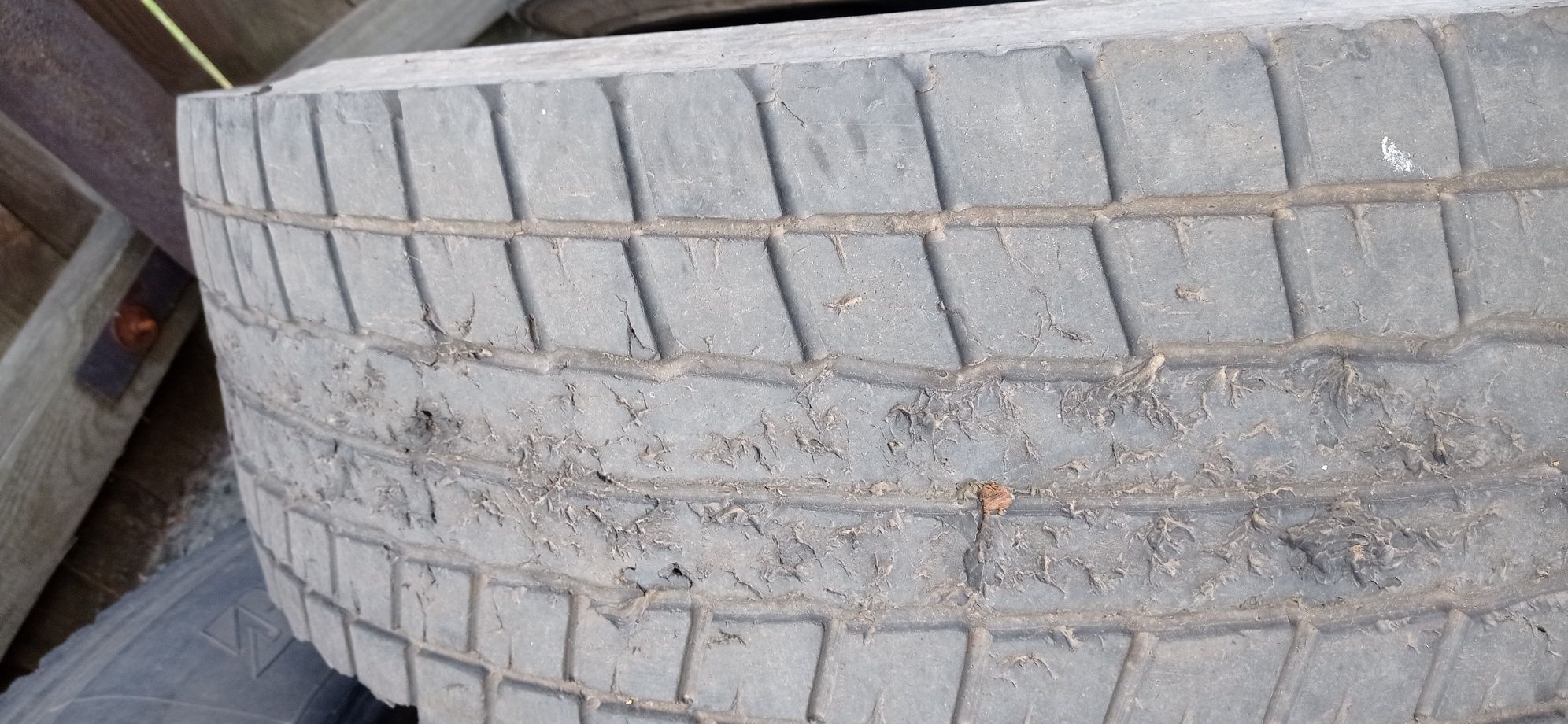 Продам резину для авто