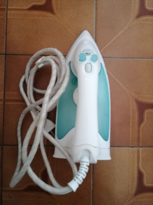 Праска Philips, утюг