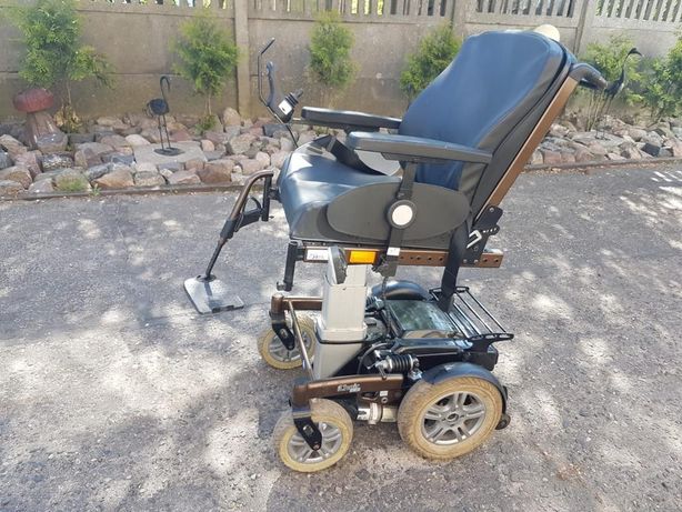 Wózek inwalidzki ,elektryczny Meyra podnoszony