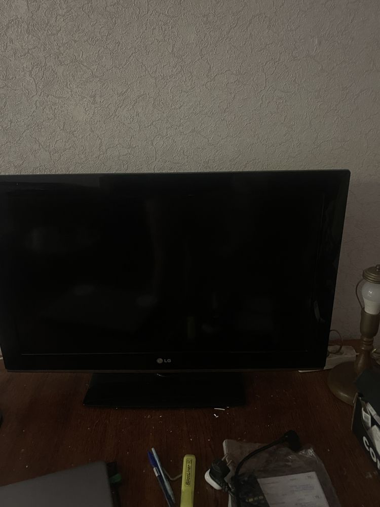 Продам телевизор LG 32 дюйма
