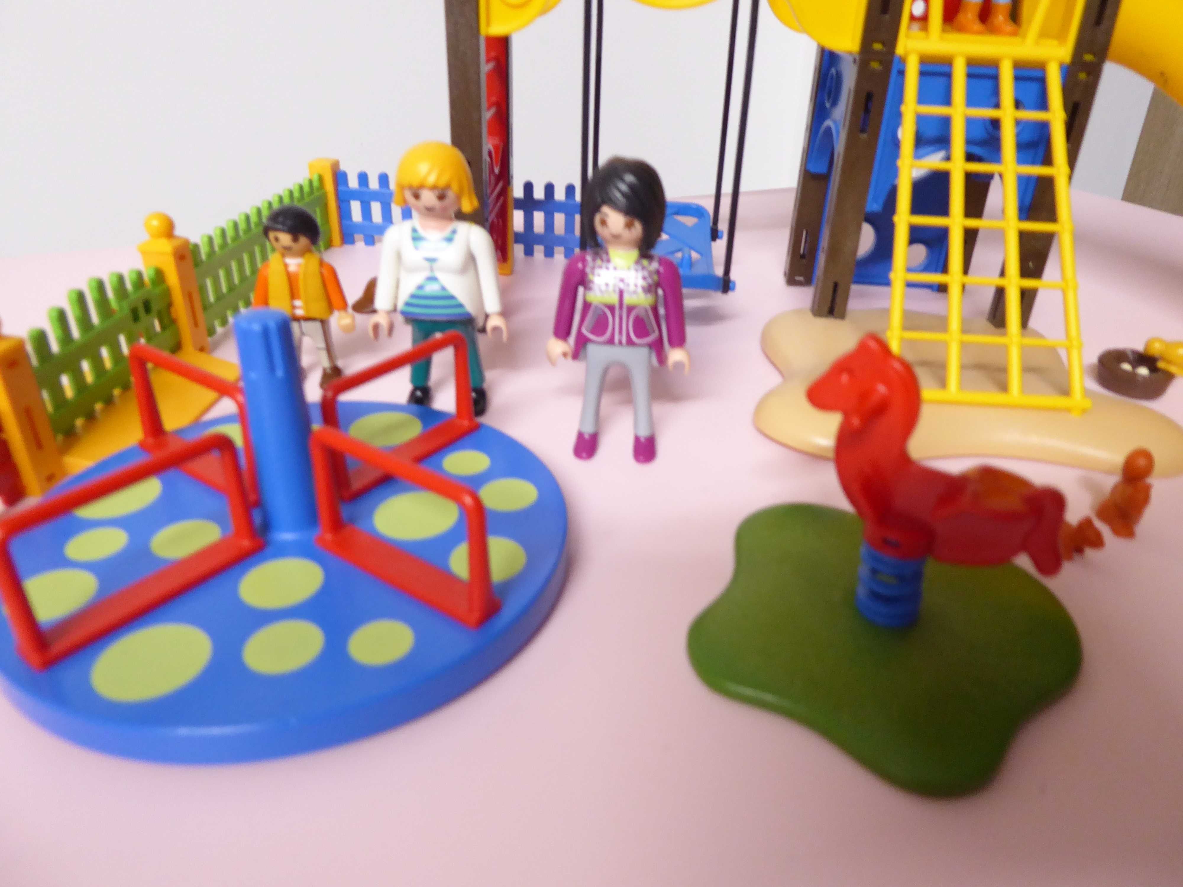 Playmobil plac zabaw