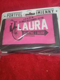 Nowy portfel z imieniem Laura