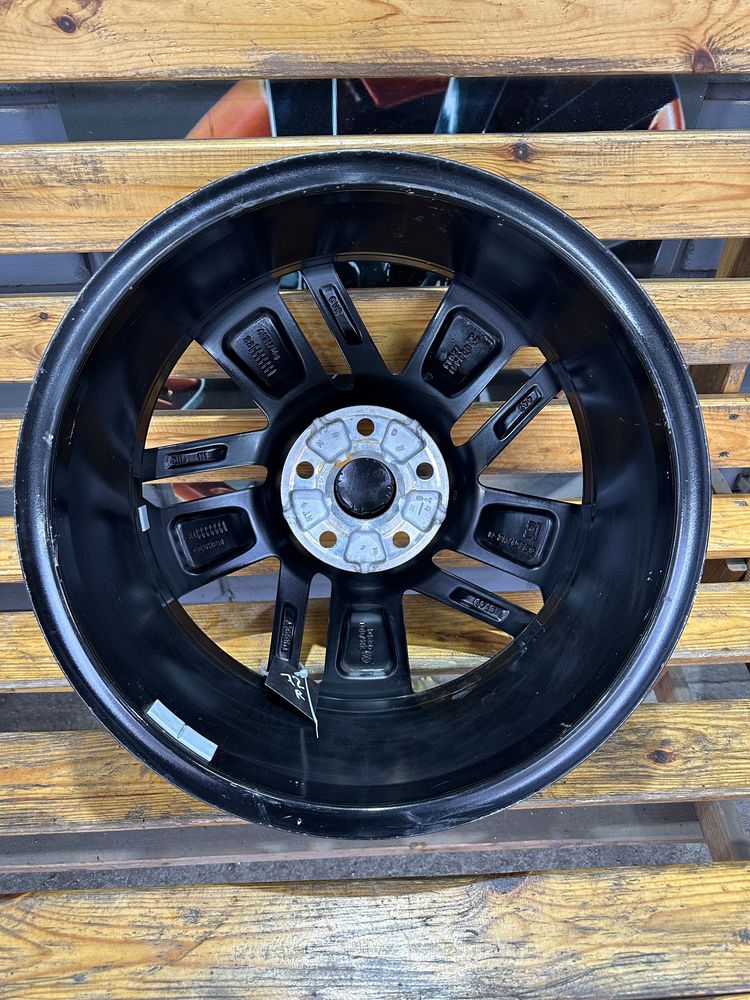 99 (72r) Одиночка диск 5/112 r17 VW Golf 2k7601025c