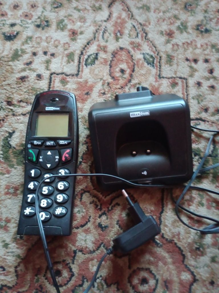 Telefon stacjonarny