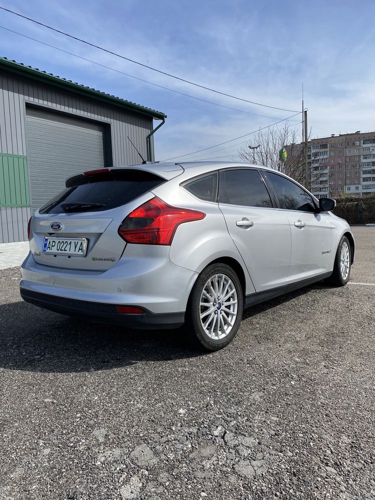 Ford Focus Electric обмен