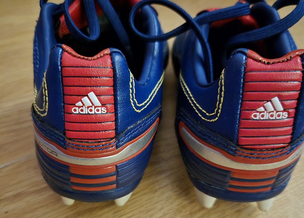 Buty Adidas do piłki nożnej