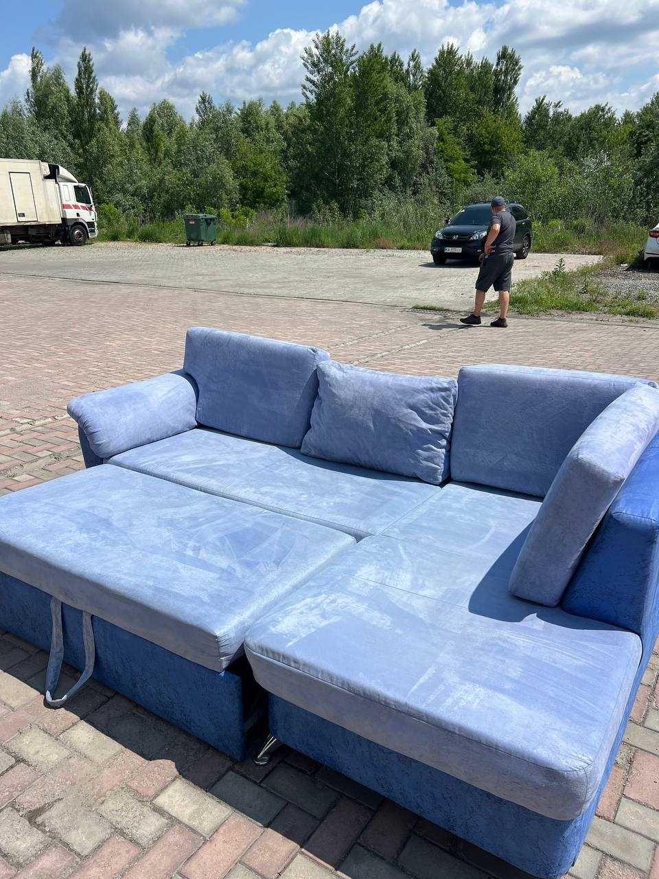 Спальный угловой диван
