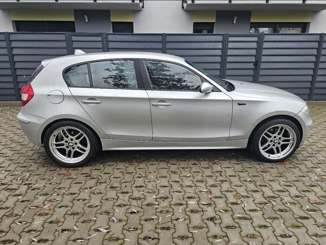 Bmw 1 e87 2008r 2.0 benzyna