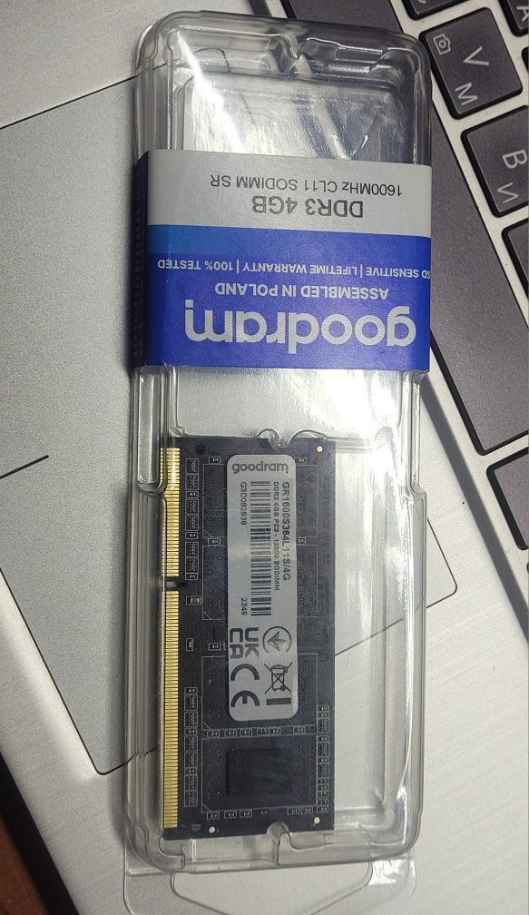 DDR3 4Gb. Память для ноутбука.  Память 4гб