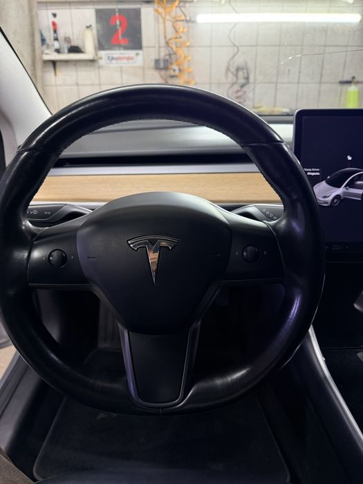 Тесла 3 Лонг рендж