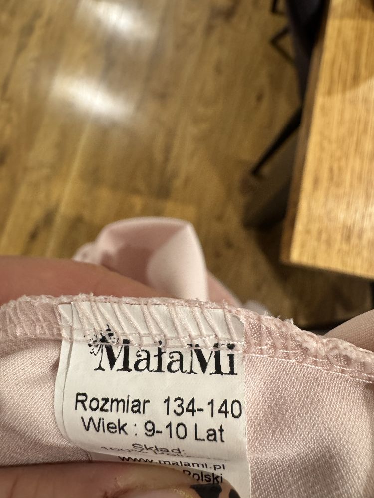 Sukienka pudrowy róż mała mi