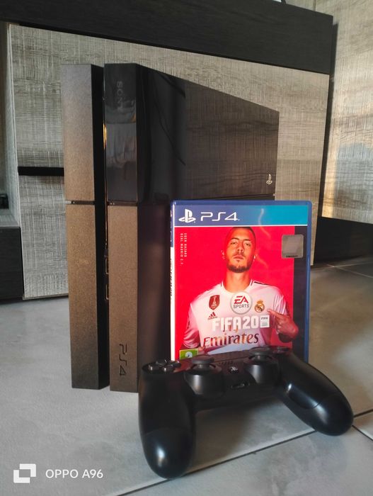 Consola PS4 usado