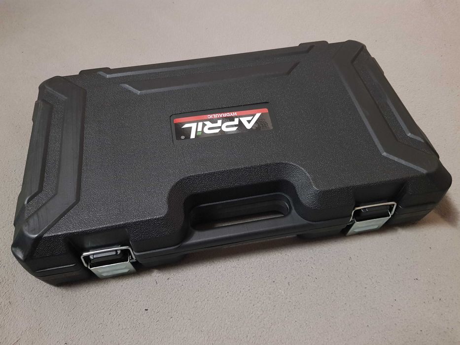 Zaciskarka April hydrauliczna do rur prasa TH, U, PEX, V miedź, stal