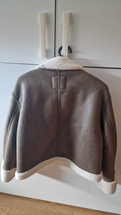 Casaco de pele da Zara com pouco uso