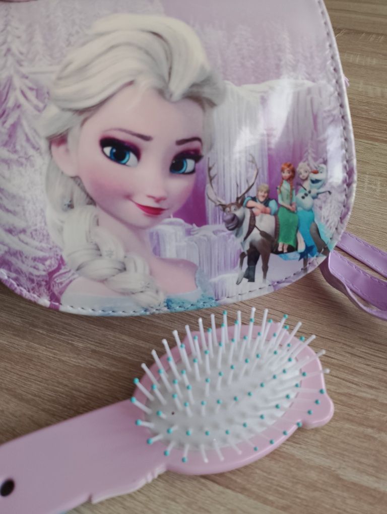 Zestaw dla małej fanki Elsy Torebka  Szczotka Szpilki do włosów Frozen