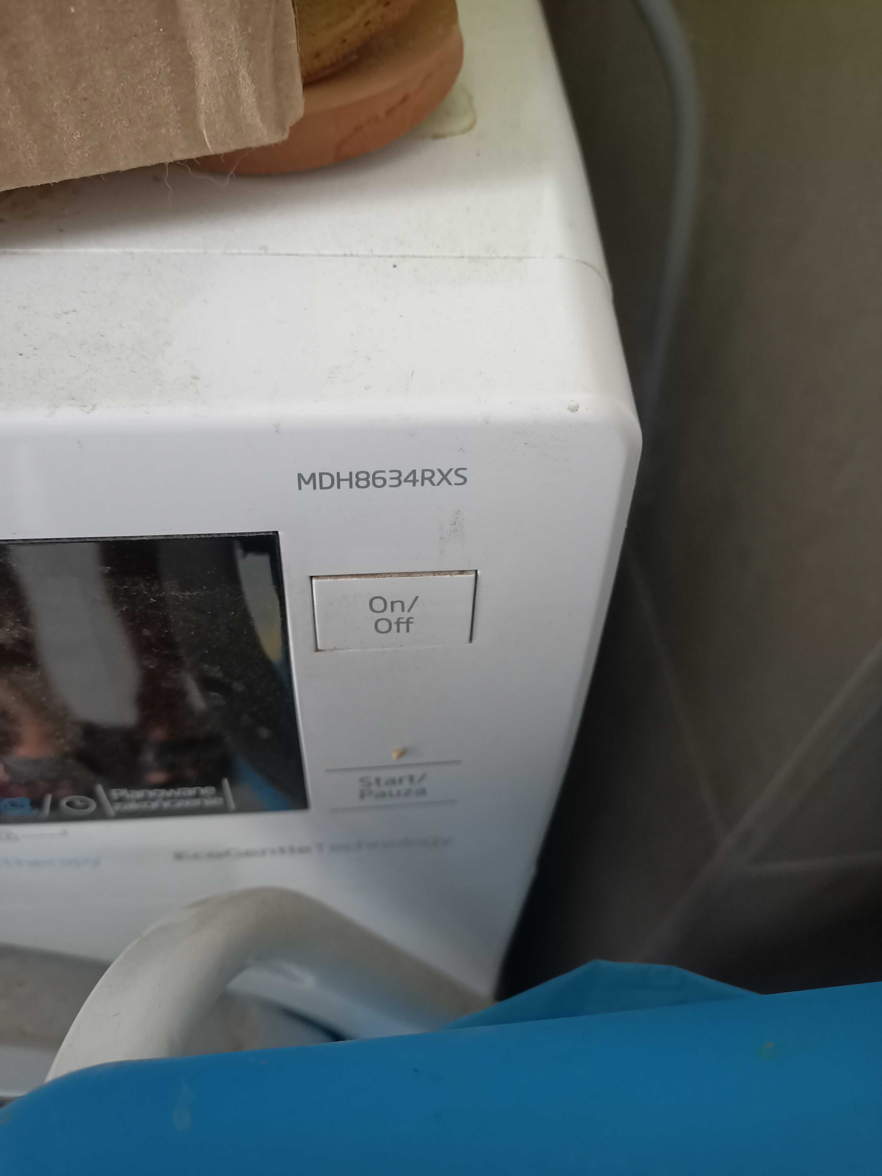 Suszarka do ubrań Beko MDH8634RSX