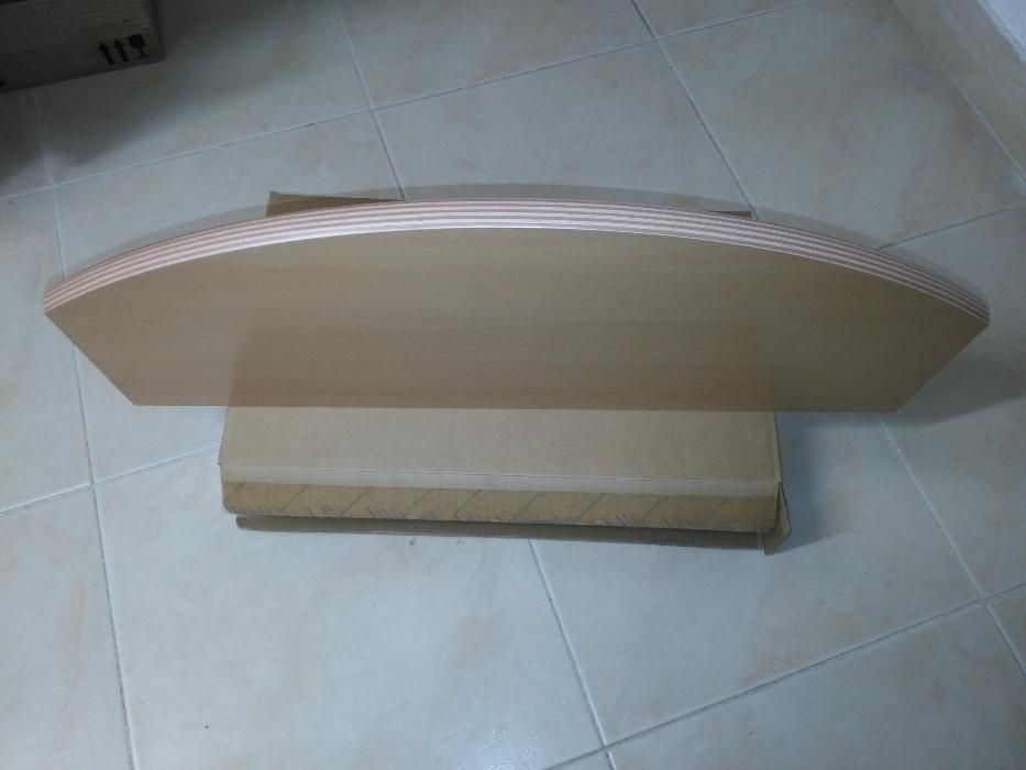 Conjunto Prateleiras MDF com suportes - COMO NOVOS