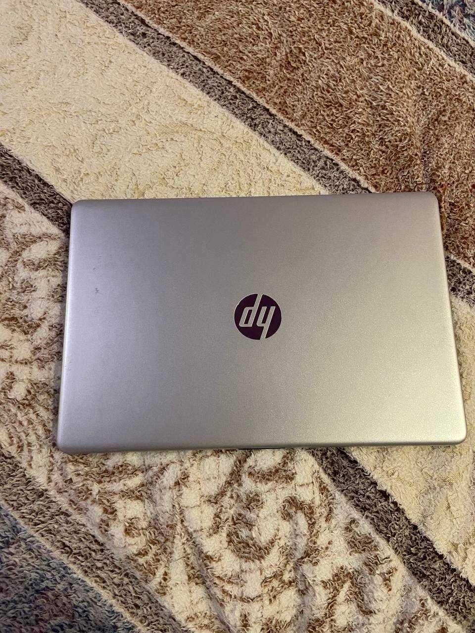 Ноутбук HP 15s-Fq1010na Core I7-1065G7 15.6" 16GB 512GB SSD