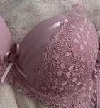 różowy stanik push up 85B plamka